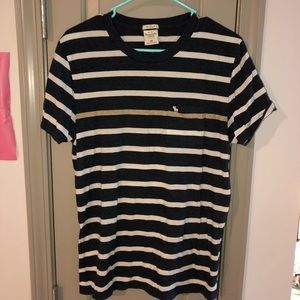 A&F striped muscle T